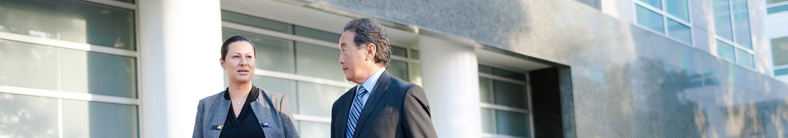 T coworkers having discussion outside