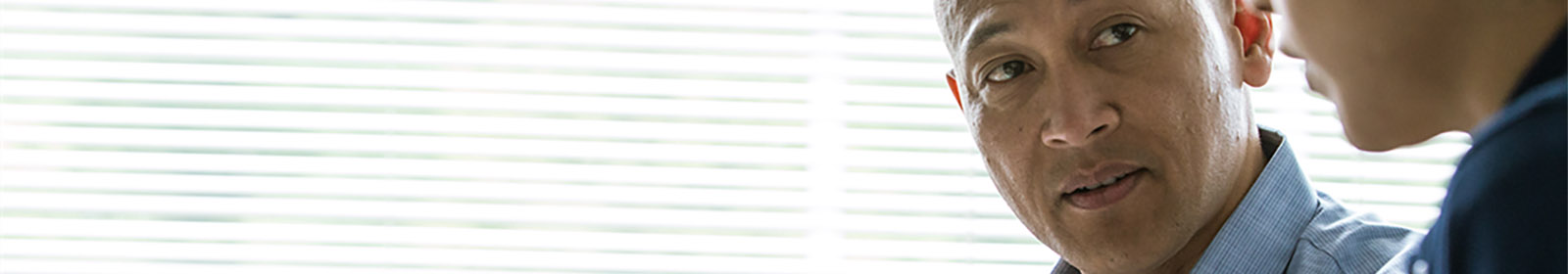 Consultant with customer