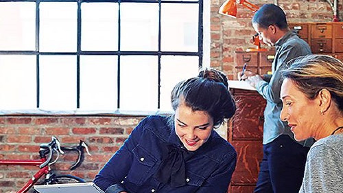 women working on laptop
