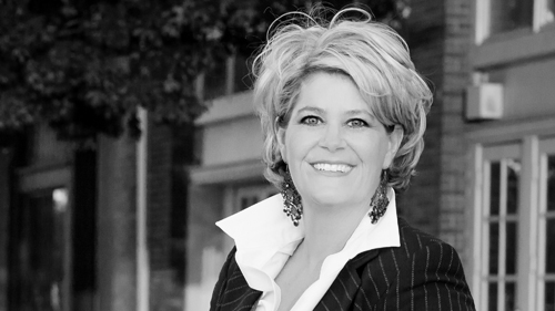 Headshot of Tami Evans