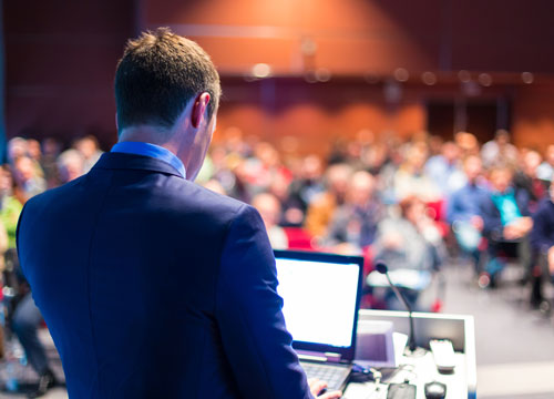 Knüpfen Sie die Kontakte, die Sie für Ihr Netzwerk benötigen