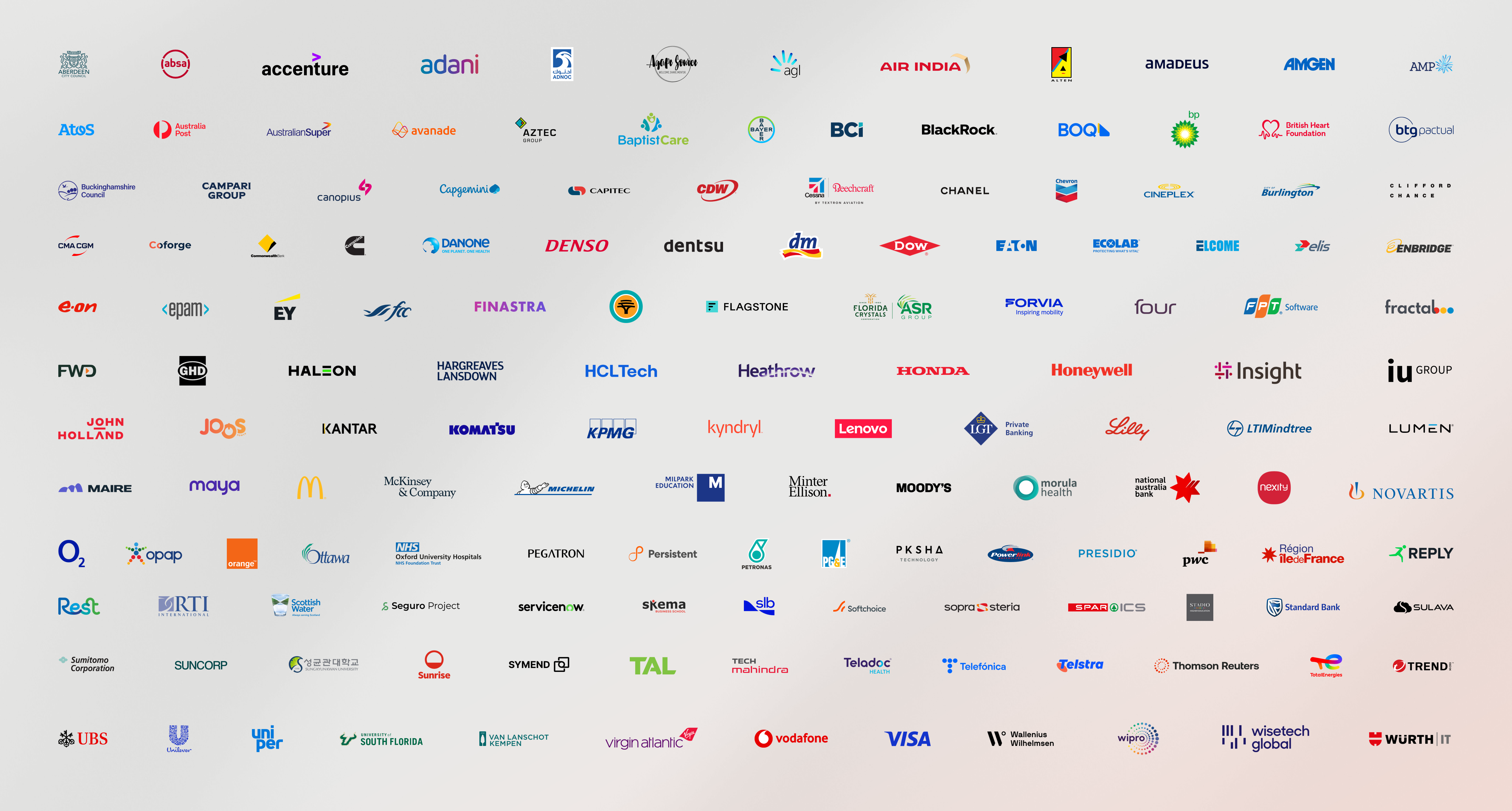 Un gráfico que muestra los logotipos de más de 100 clientes empresariales que están desarrollando agentes en Copilot.